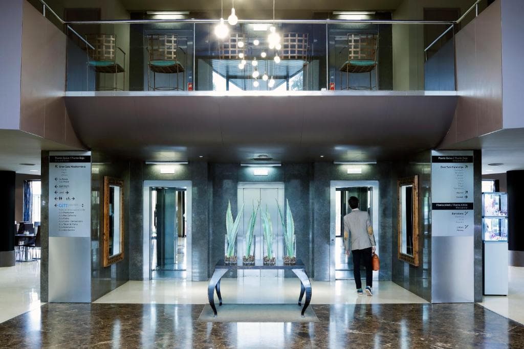 Alimara Barcelona Hotel - 43