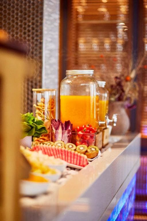 Hyatt Centric Gran Via Madrid - 5