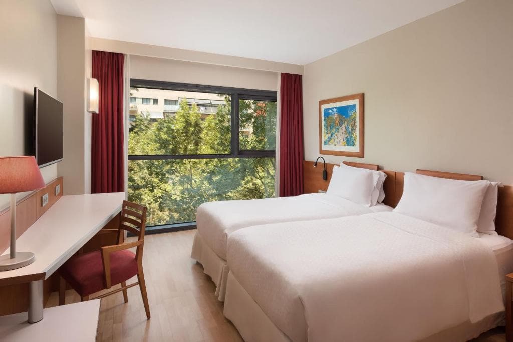 Four Points by Sheraton Barcelona Diagonal - 6
