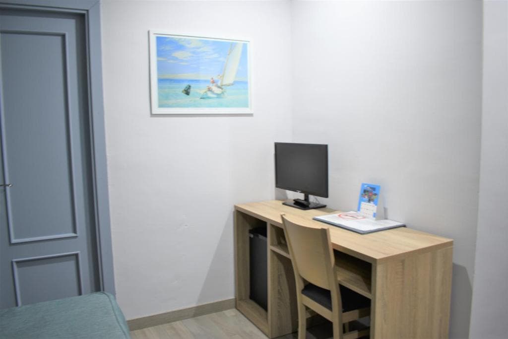 Ramblas Barcelona Hotel - 3