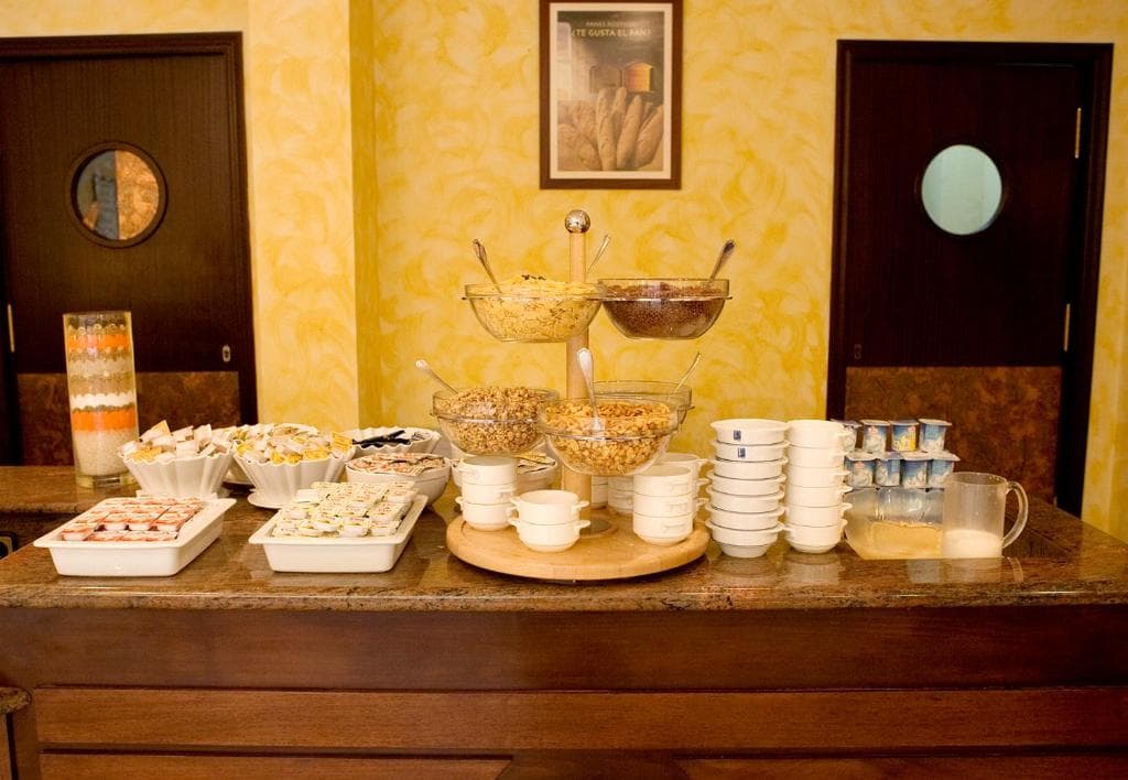 Ramblas Barcelona Hotel - 18