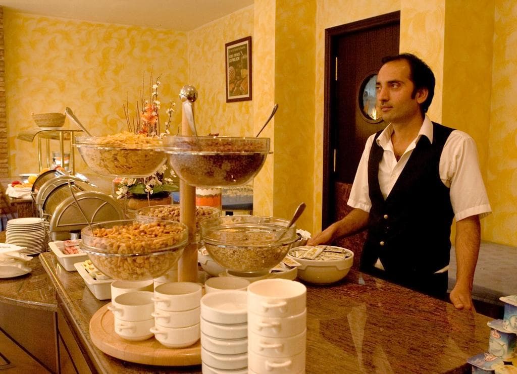 Ramblas Barcelona Hotel - 19