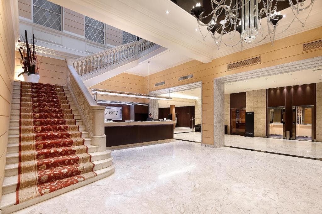 HCC St. Moritz Hotel - 3