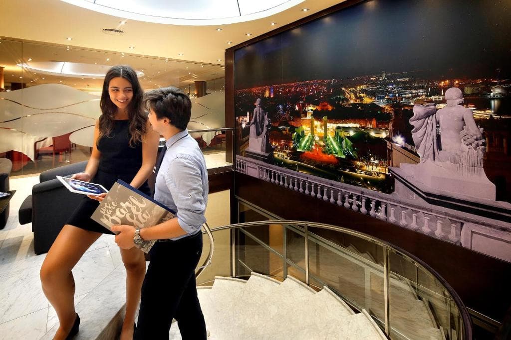 HCC St. Moritz Hotel - 8