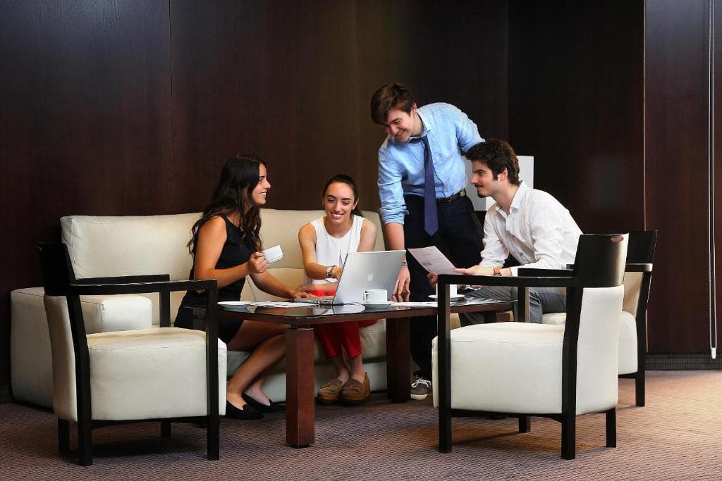 HCC St. Moritz Hotel - 12