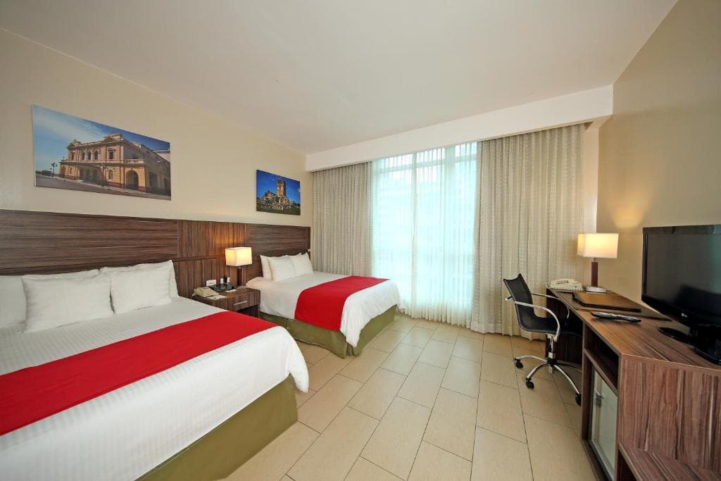 Victoria Hotel & Suites Panama - 7