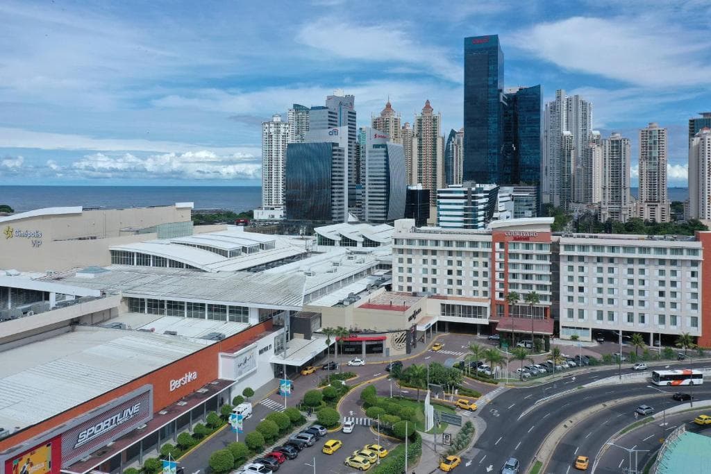 Courtyard by Marriott Panama Multiplaza Mall - 4