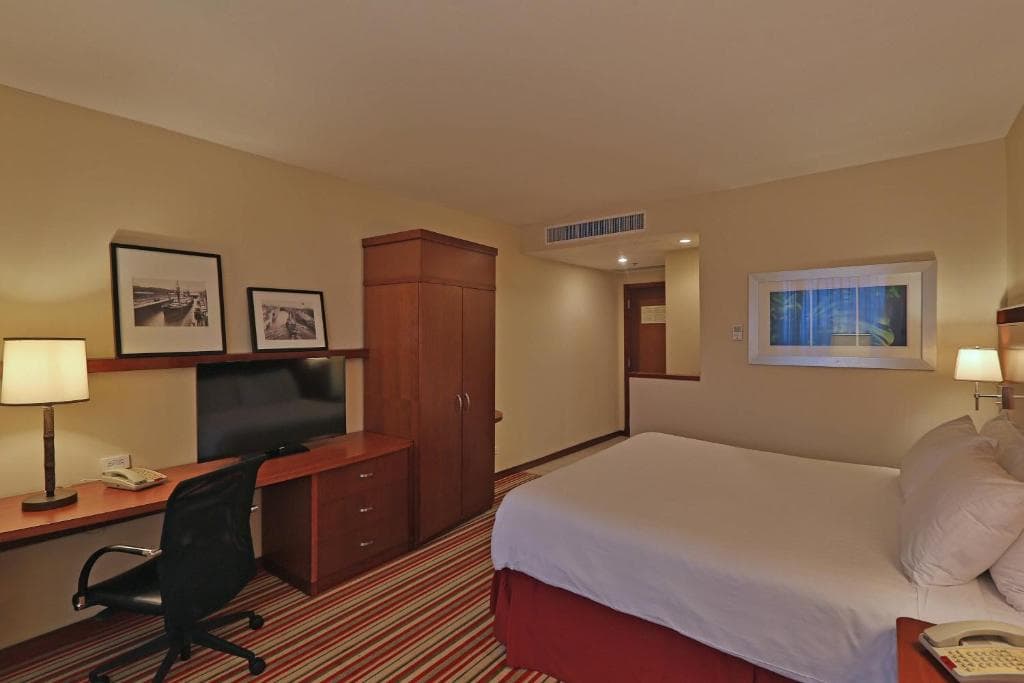 Courtyard by Marriott Panama Multiplaza Mall - 6