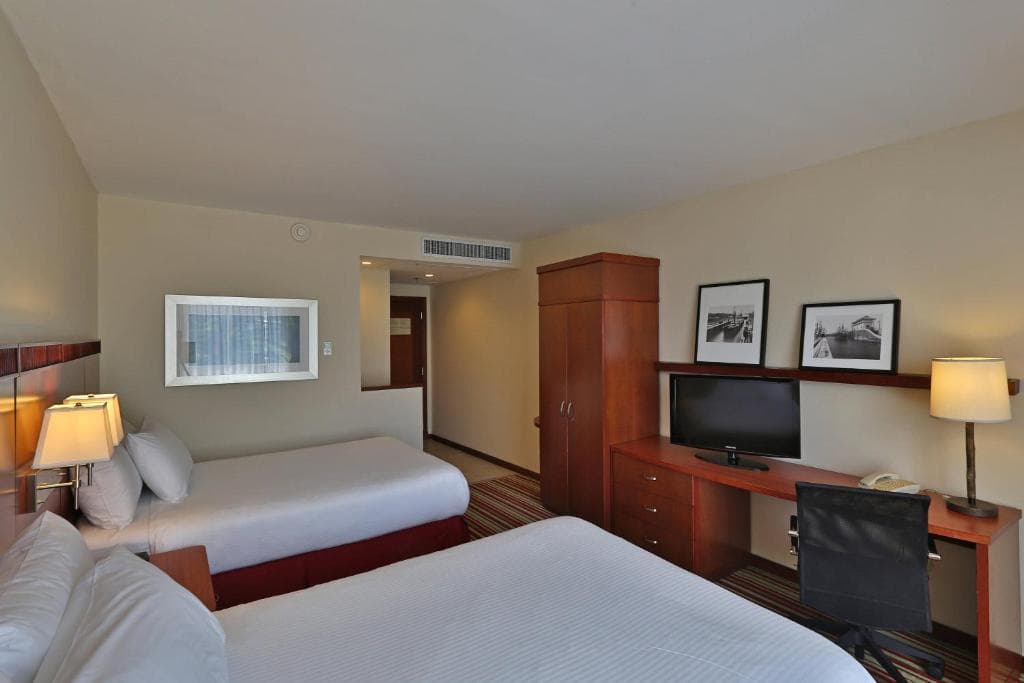 Courtyard by Marriott Panama Multiplaza Mall - 8