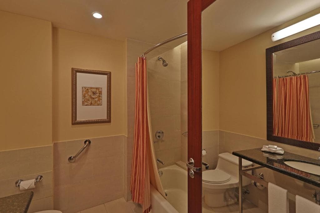 Courtyard by Marriott Panama Multiplaza Mall - 12