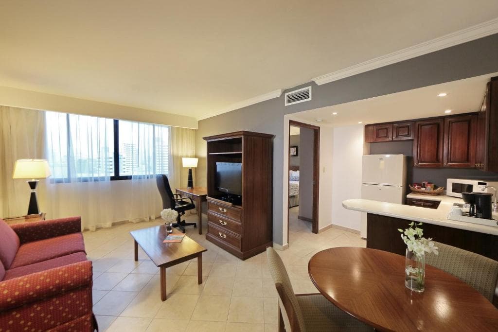 Crowne Plaza Panama - 24