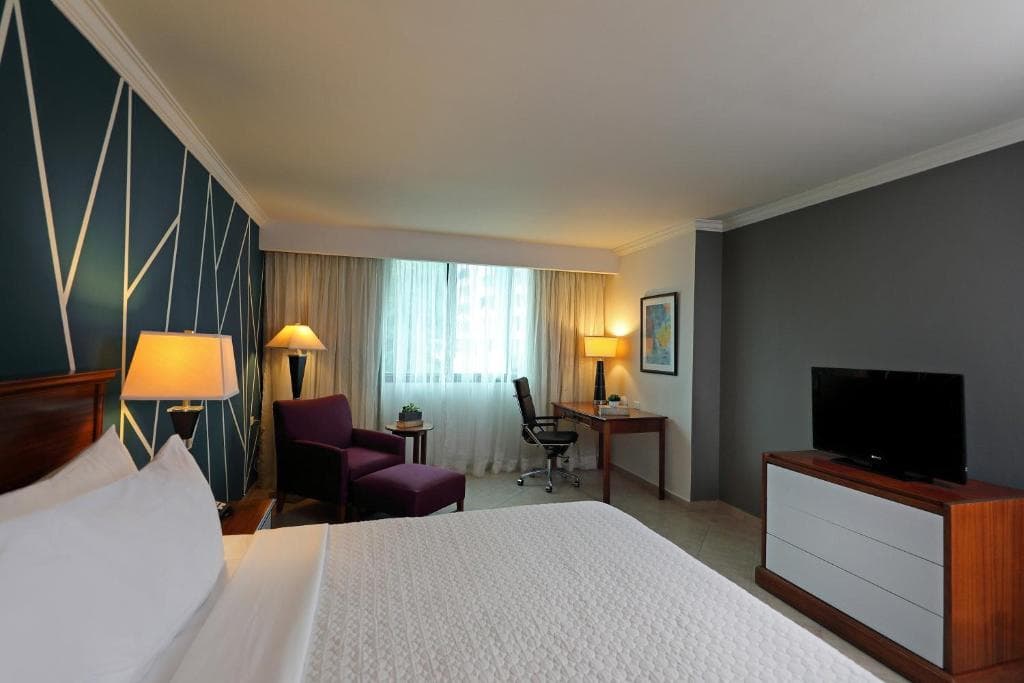 Crowne Plaza Panama - 40