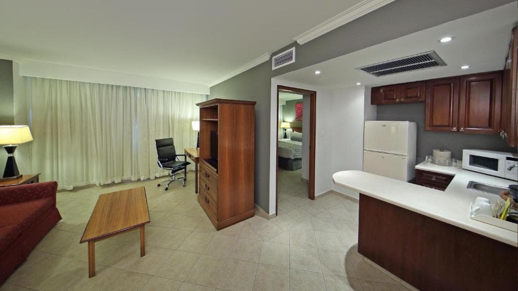 Crowne Plaza Panama - 41