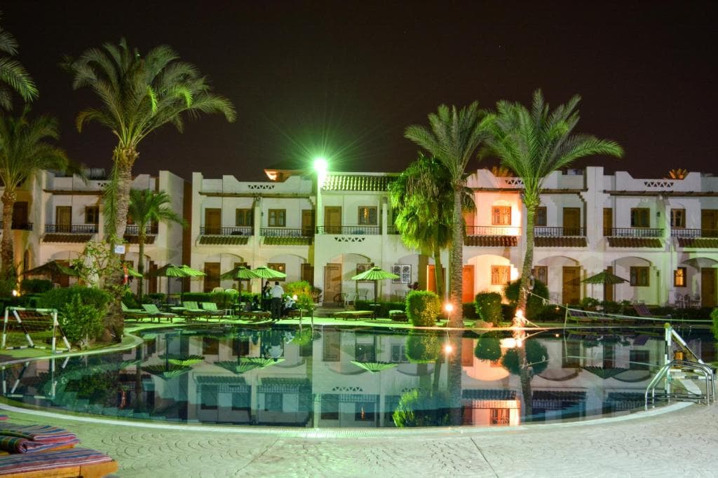 Dive Inn Resort - 10