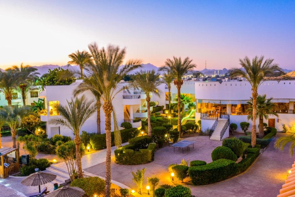 Dive Inn Resort - 13