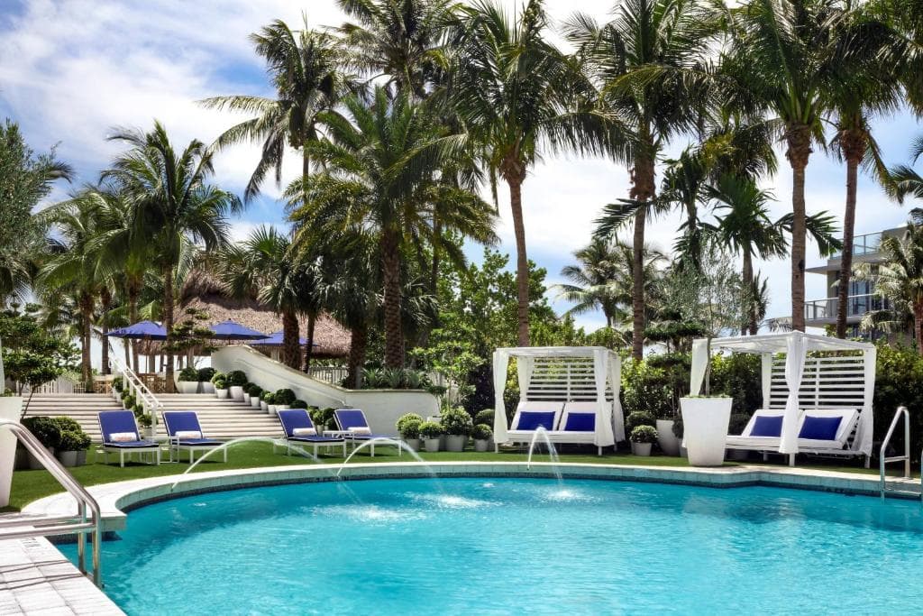 Cadillac Hotel & Beach Club - 1