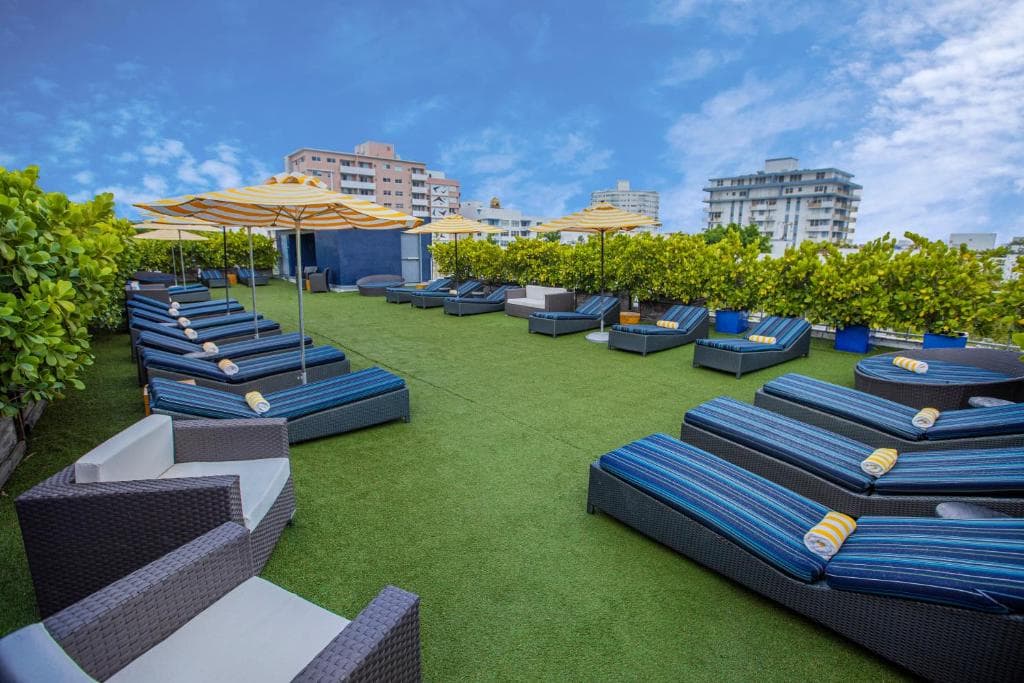 Catalina Hotel & Beach Club - 30