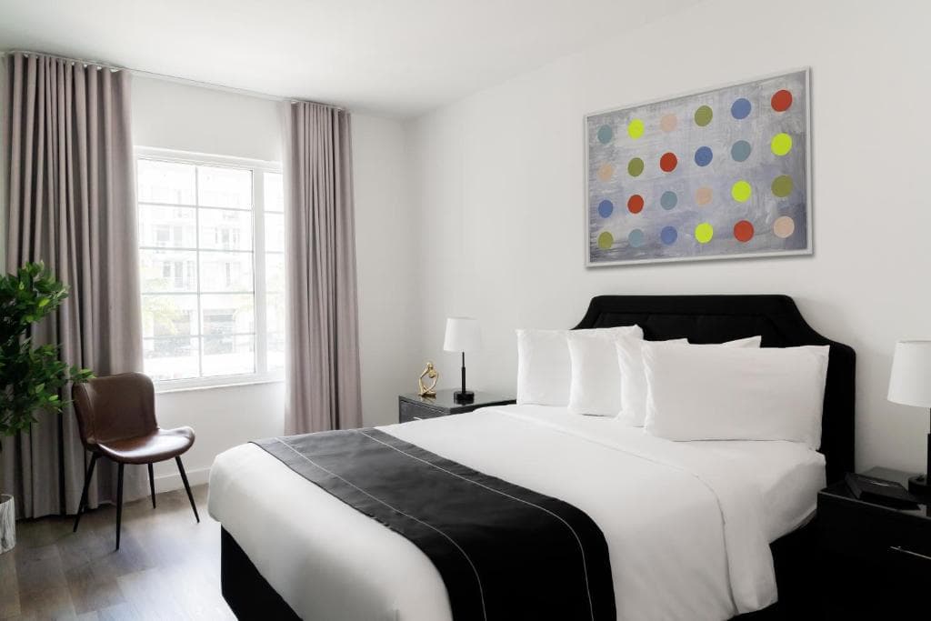 Essex House Hotel - 7