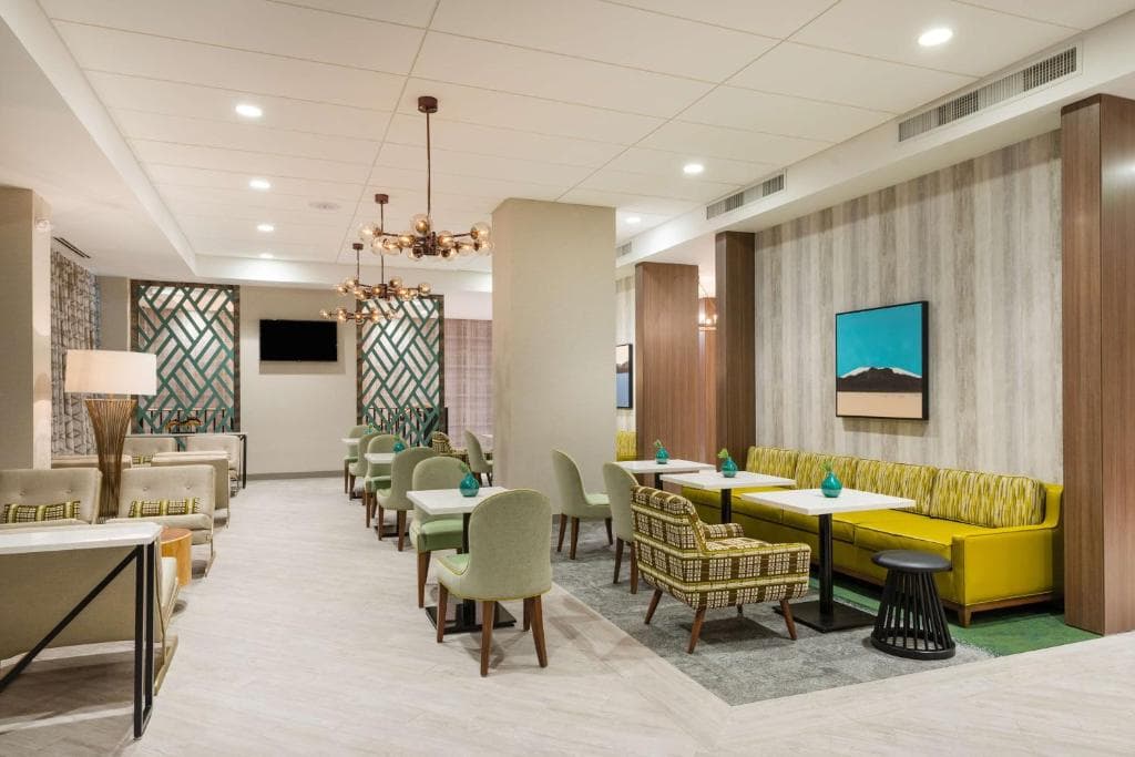 Hampton Inn & Suites Miami Wynwood Design District - 3