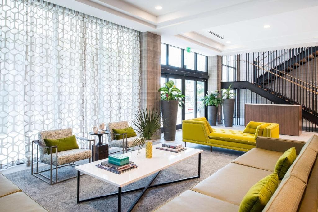 Hampton Inn & Suites Miami Wynwood Design District - 5