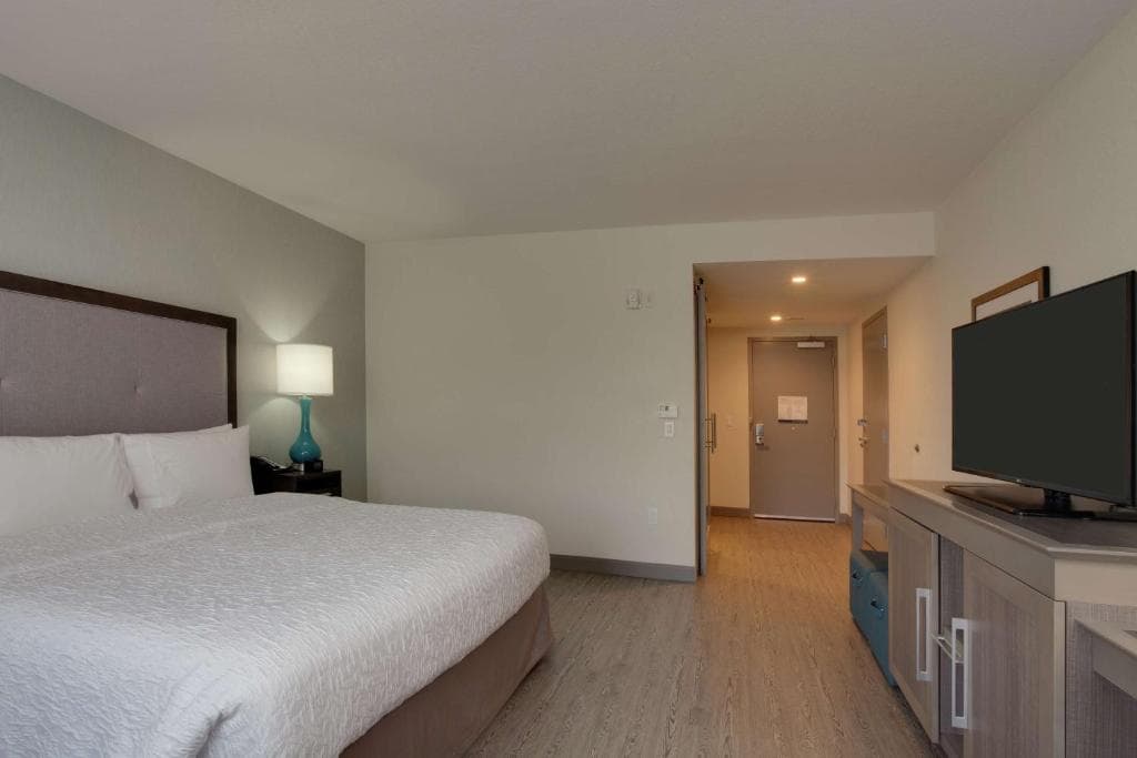 Hampton Inn & Suites Miami Wynwood Design District - 39