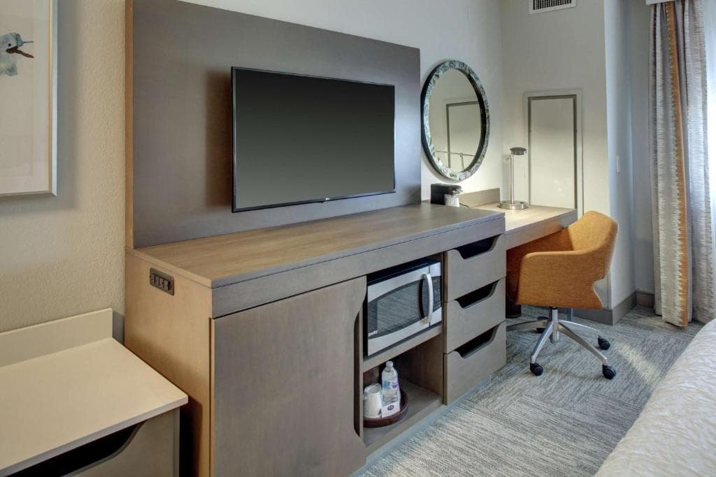 Hampton Inn & Suites Miami Airport South/Blue Lagoon - 20
