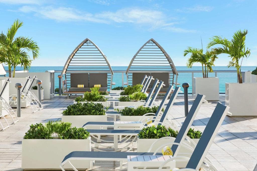 Hilton Cabana Miami Beach - 29