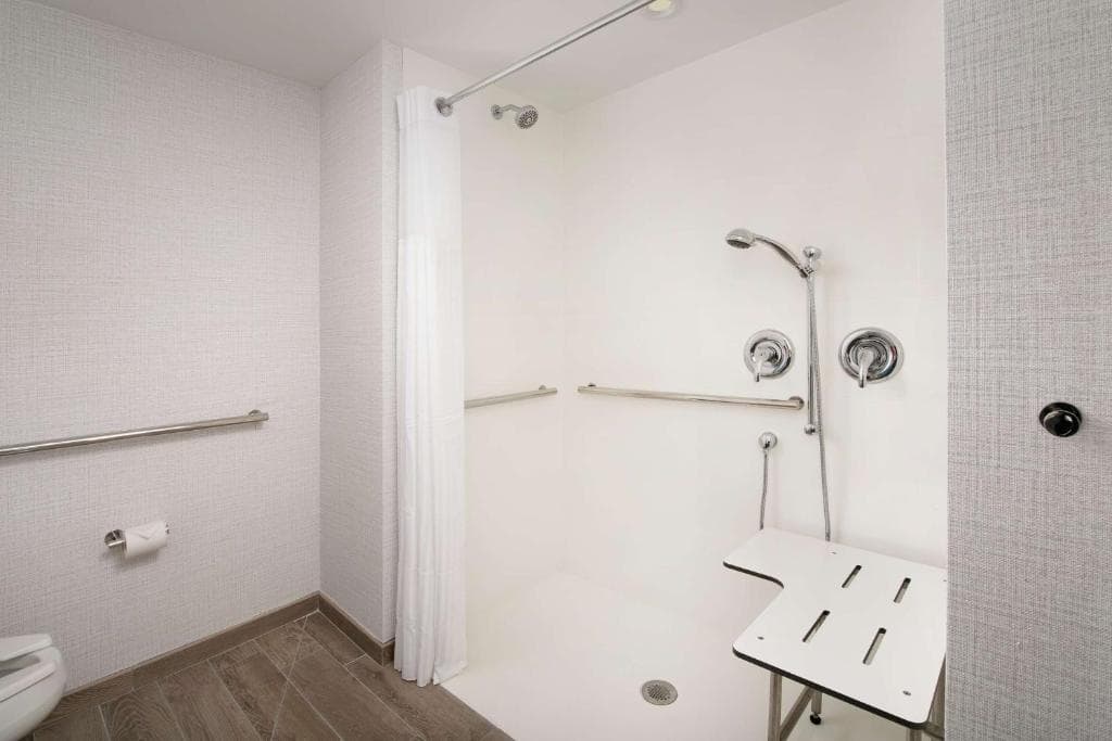 Hilton Garden Inn Miami Brickell South - 30