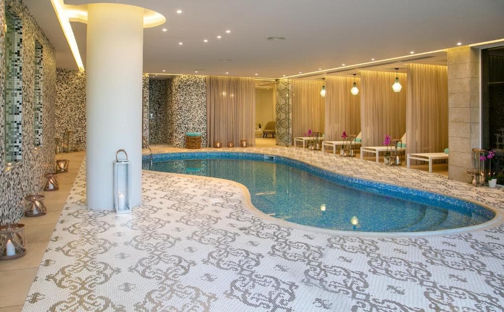 Vangelis Hotel and Suites - 29