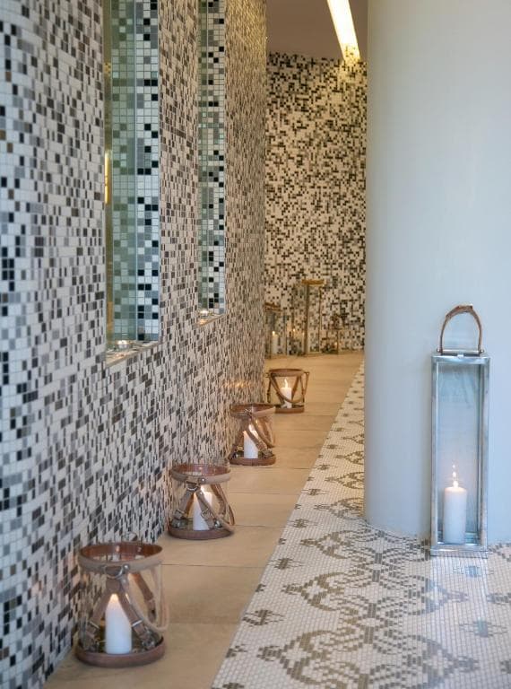 Vangelis Hotel and Suites - 77