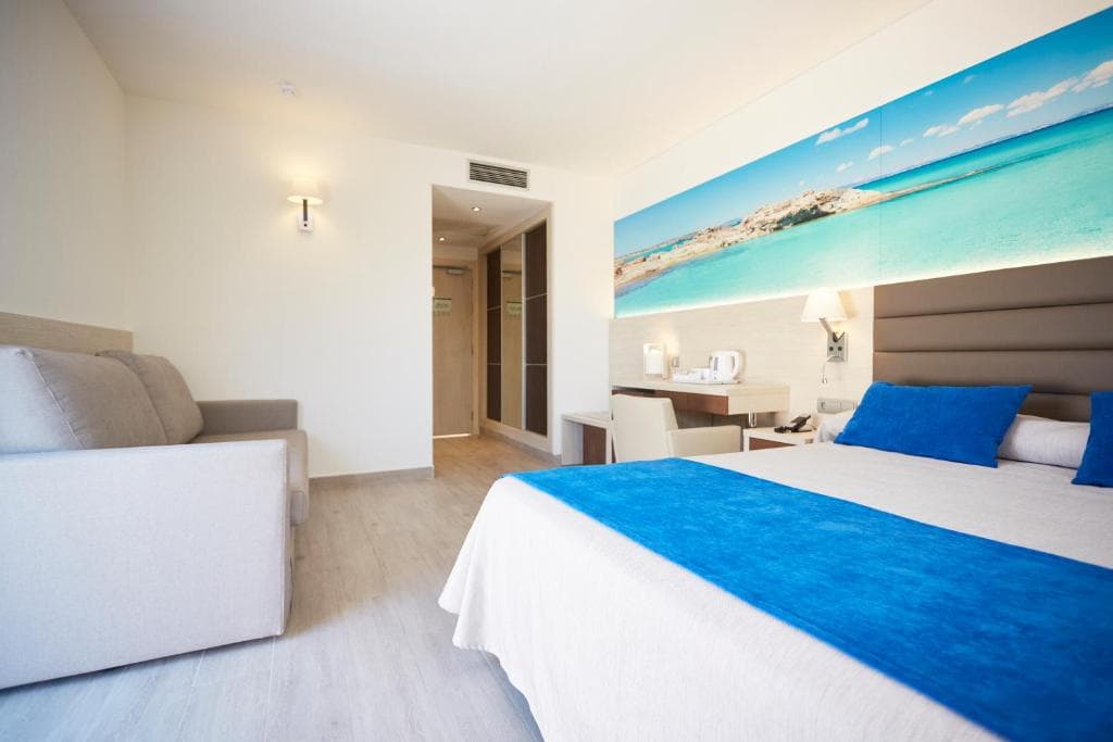 Invisa Hotel Club Cala Verde - 12