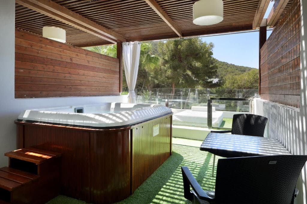 Palladium Hotel Cala Llonga - 23