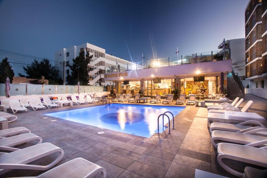 Ryans Ibiza Apartments - 18