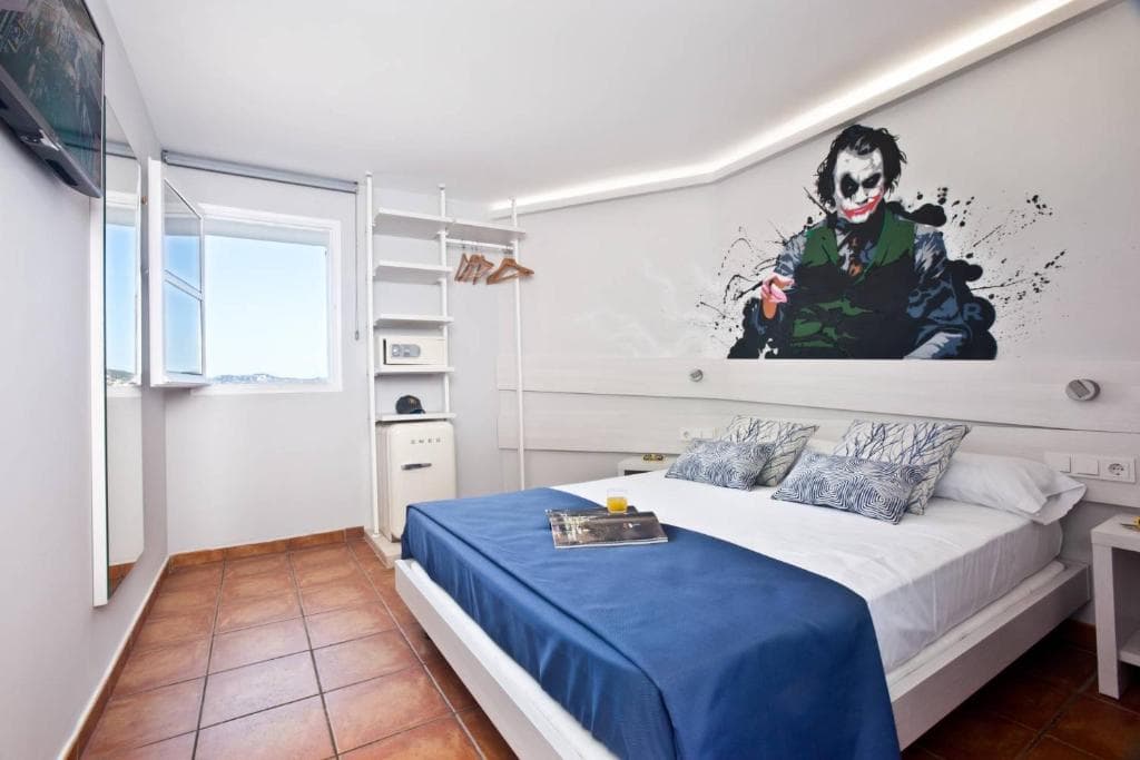 Ryans La Marina - 31