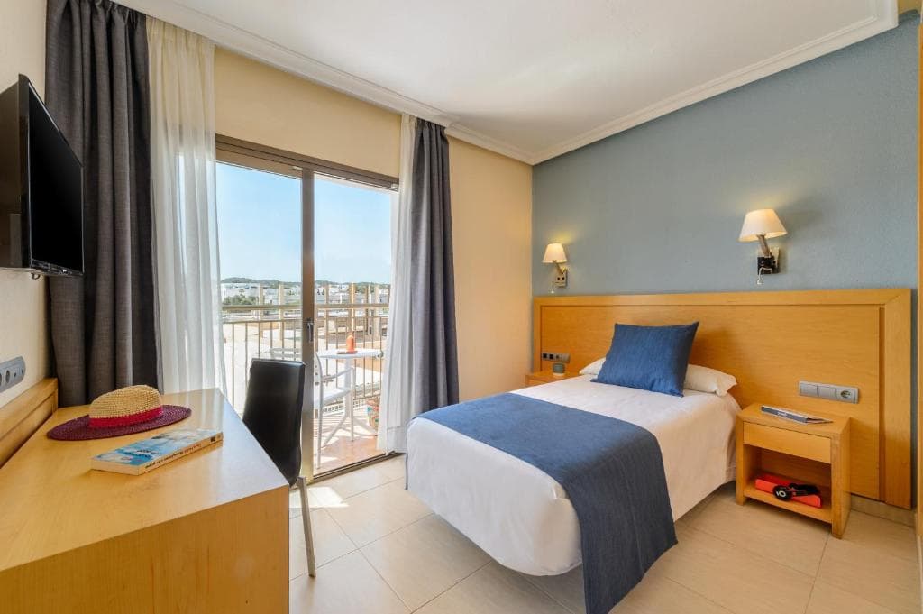 Hotel Vibra s'Estanyol - 11