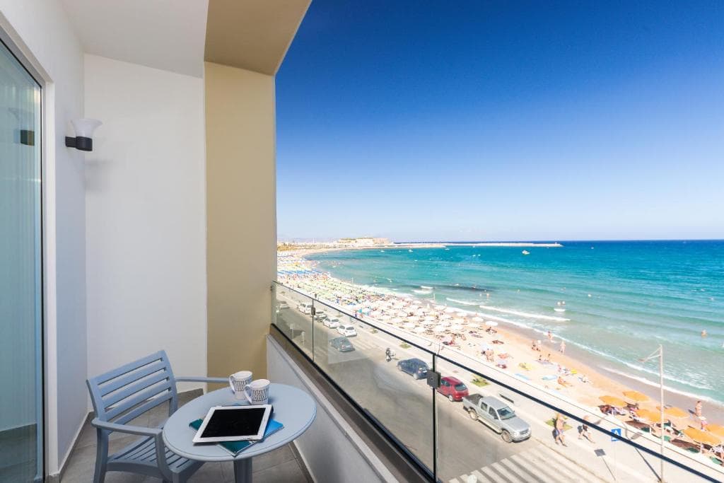 Meltemi Coast Suites - 8