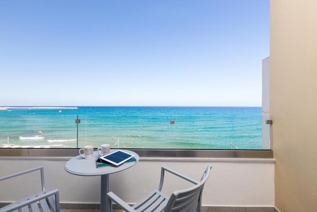 Meltemi Coast Suites - 10