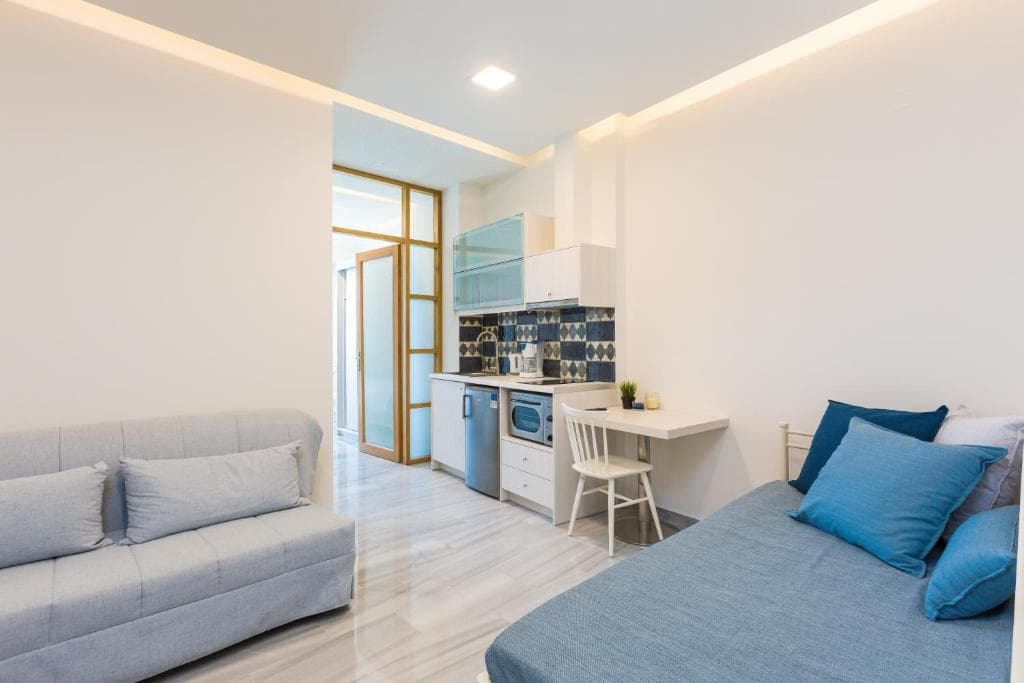 Meltemi Coast Suites - 14