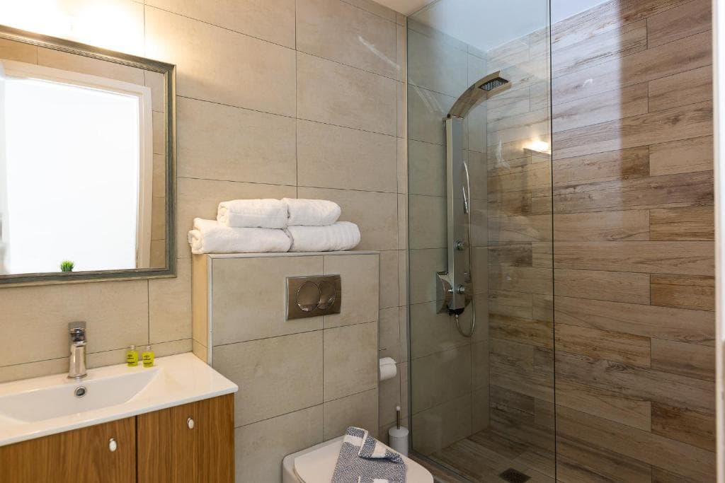Meltemi Coast Suites - 34