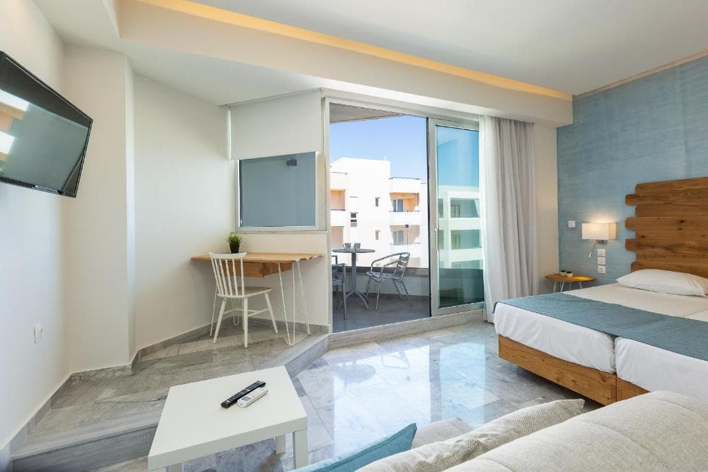 Meltemi Coast Suites - 36