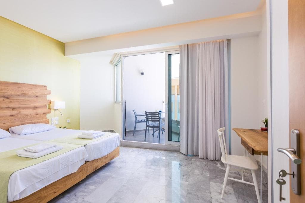 Meltemi Coast Suites - 42