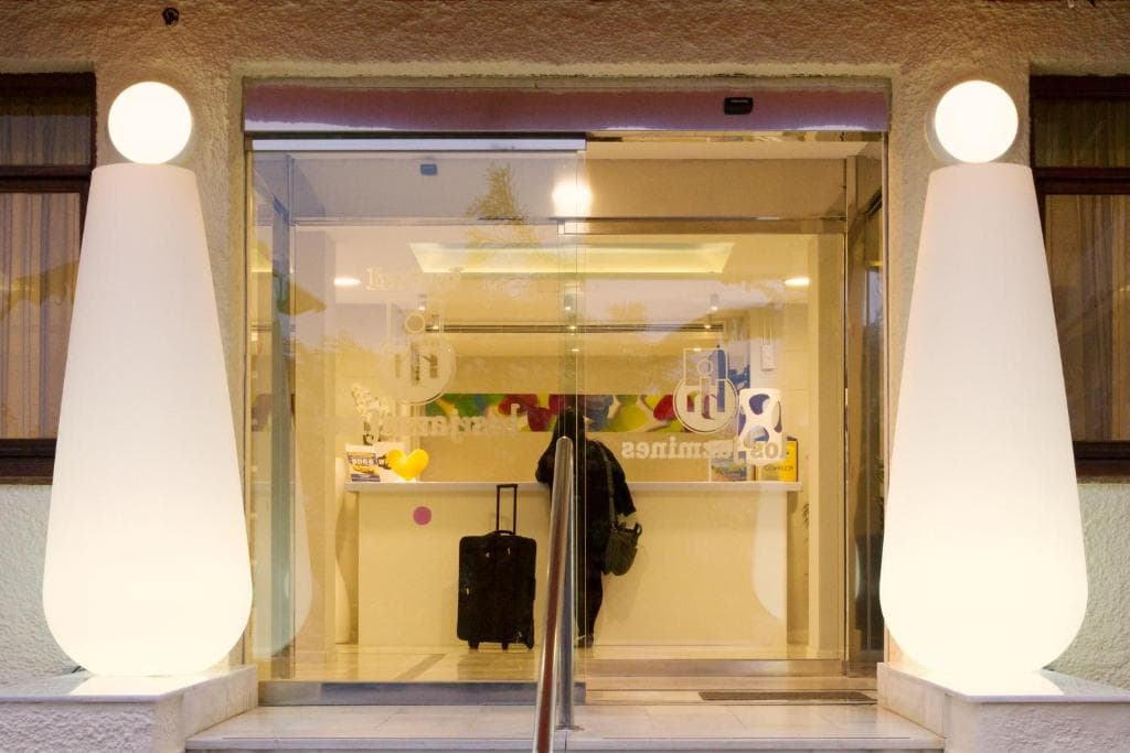 Hotel Los Jazmines - 30