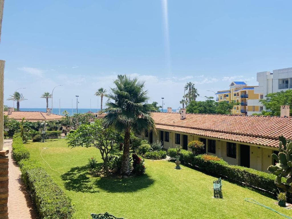 Hotel Los Jazmines - 41