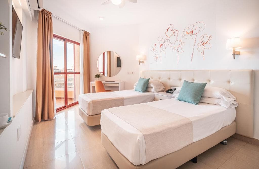 Hotel Angela - Adults Recommended - 23