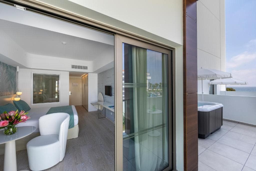 The Ivi Mare (Adults Only) - 2