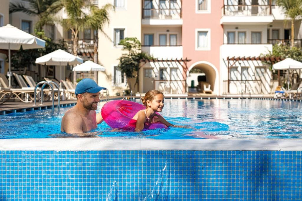 Hotel Louis Althea Beach - 34