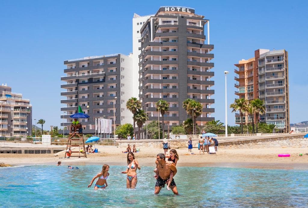 Hotel Port Europa - 5