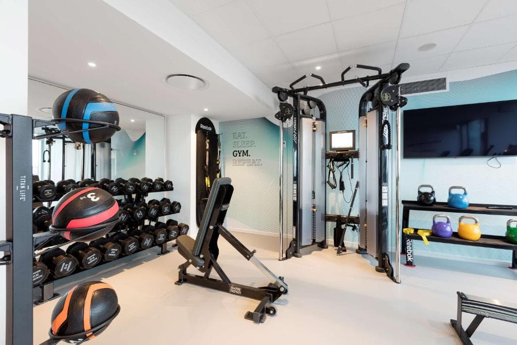 Hilton Garden Inn Faroe Islands - 11