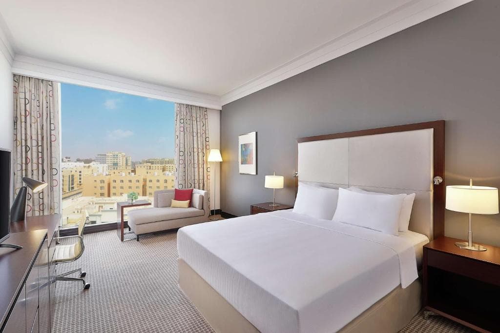 DoubleTree by Hilton Doha - Al Sadd - 2