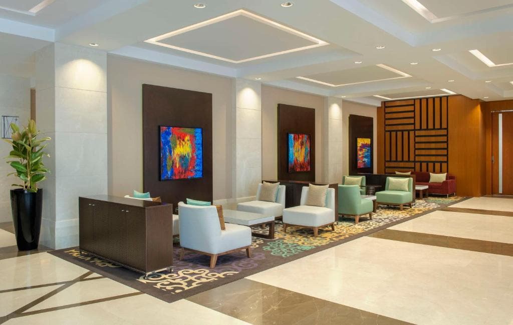 DoubleTree by Hilton Doha - Al Sadd - 10